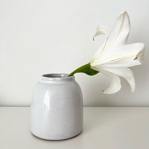 Handmade Pottery Ceramic Vase Gray Round Rustic Country from Brooklyn NYC's Leif